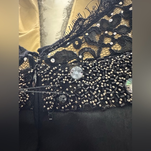 Rimini Couture Black & Gold Lace Open Back Evening Gown – Size 4 - Picture 7 of 12